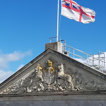 Pure B - Exceptional Views Of Tamar & Royal William Yard With Free Parking & Wifi Διαμέρισμα Πλίμουθ Εξωτερικό φωτογραφία