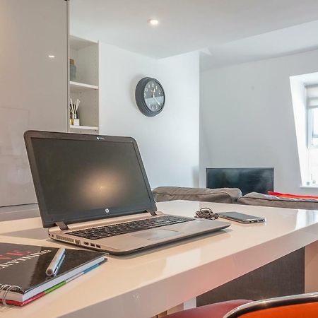 Pure B - Exceptional Views Of Tamar & Royal William Yard With Free Parking & Wifi Διαμέρισμα Πλίμουθ Εξωτερικό φωτογραφία