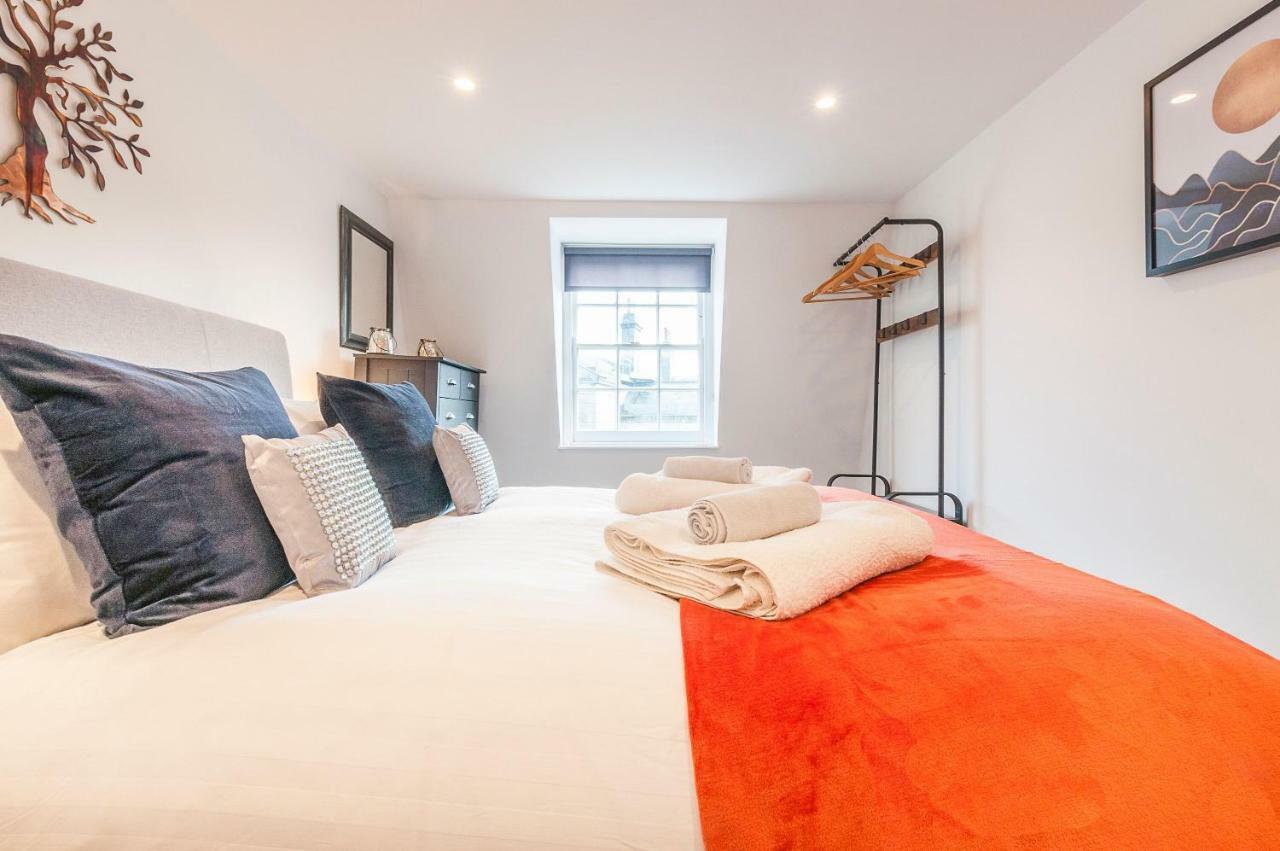 Pure B - Exceptional Views Of Tamar & Royal William Yard With Free Parking & Wifi Διαμέρισμα Πλίμουθ Εξωτερικό φωτογραφία